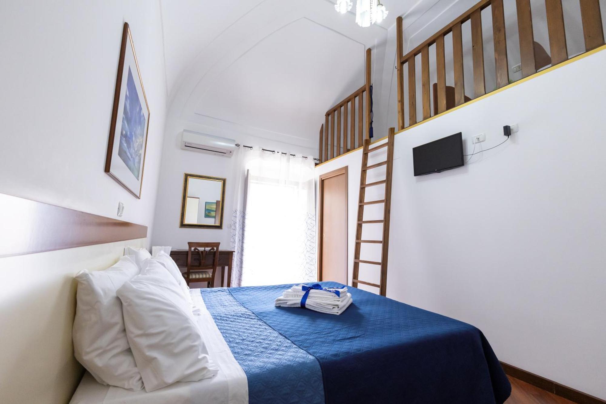 Il Peschiciano Bed and Breakfast Exteriör bild